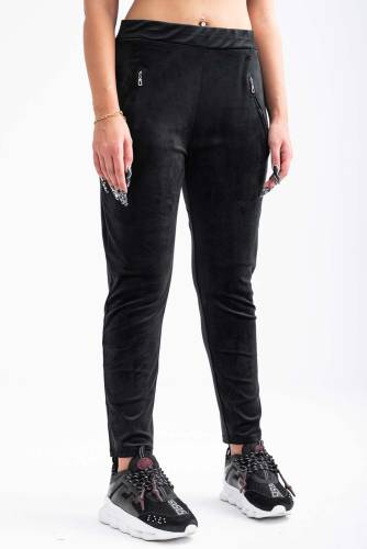 Pantaloni pentru dama marimi mari din catifea neagra cu buzunare 6XL (52)